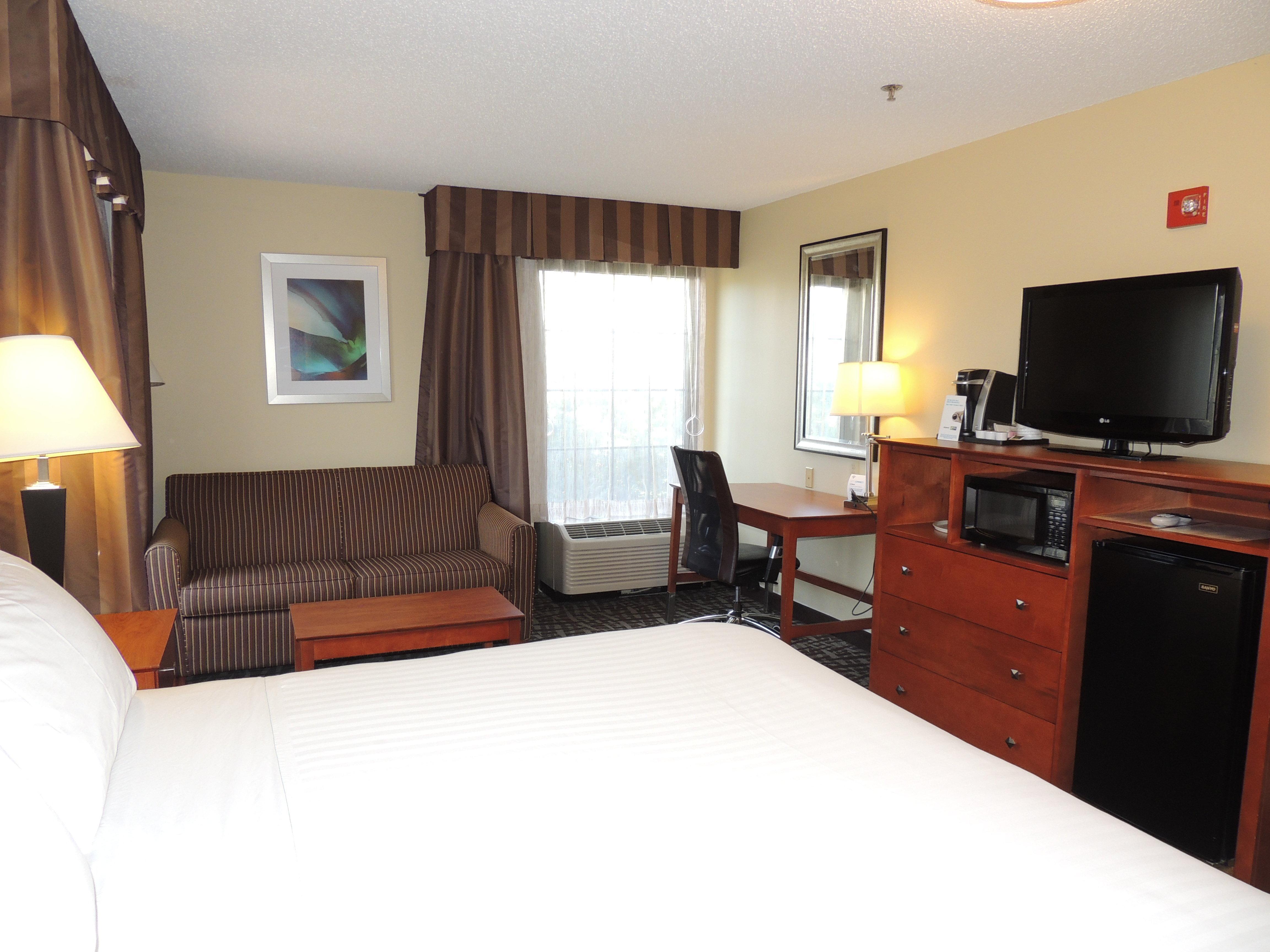 Holiday Inn Express Trussville By Ihg Exterior photo