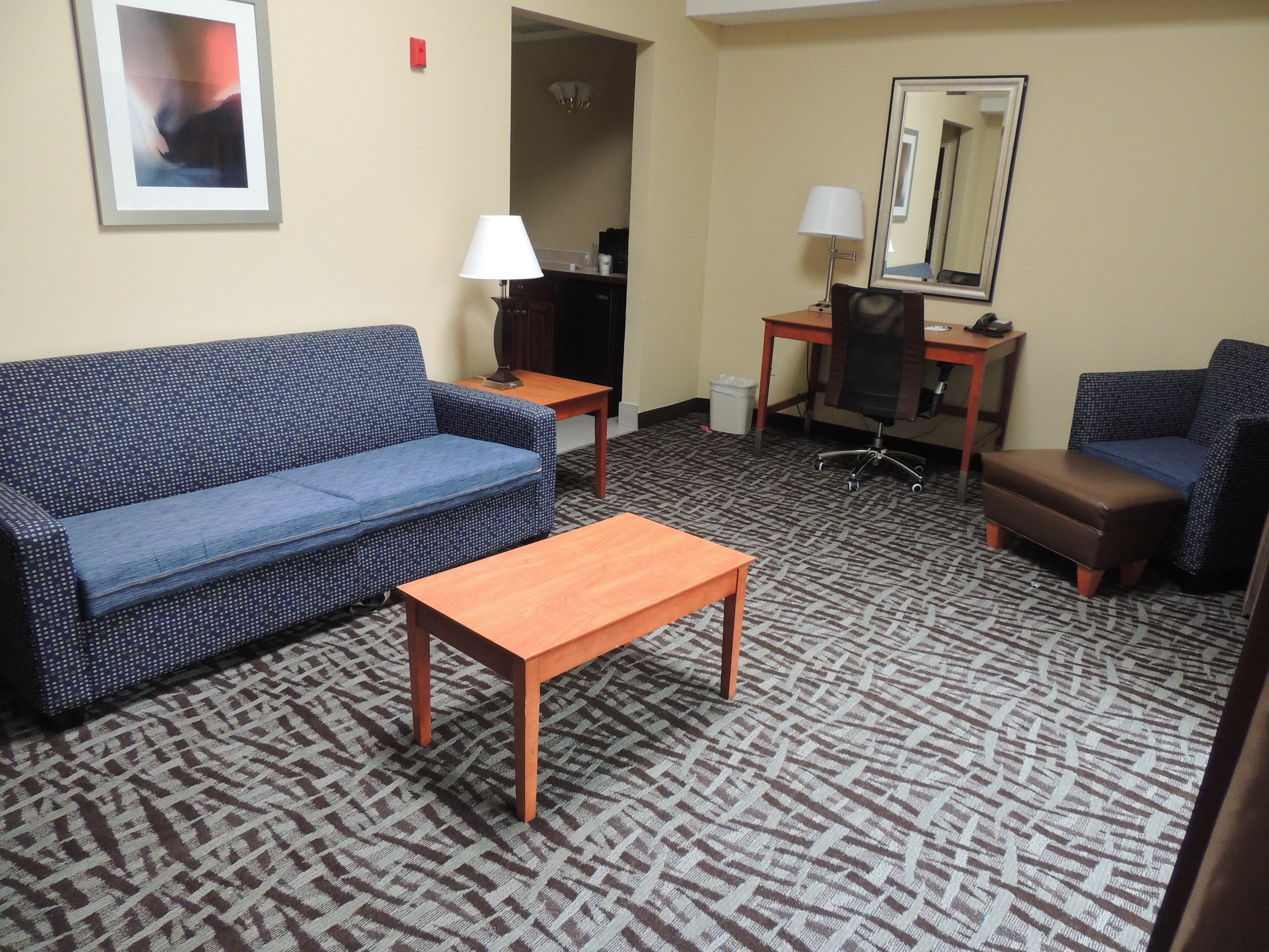 Holiday Inn Express Trussville By Ihg Exterior photo