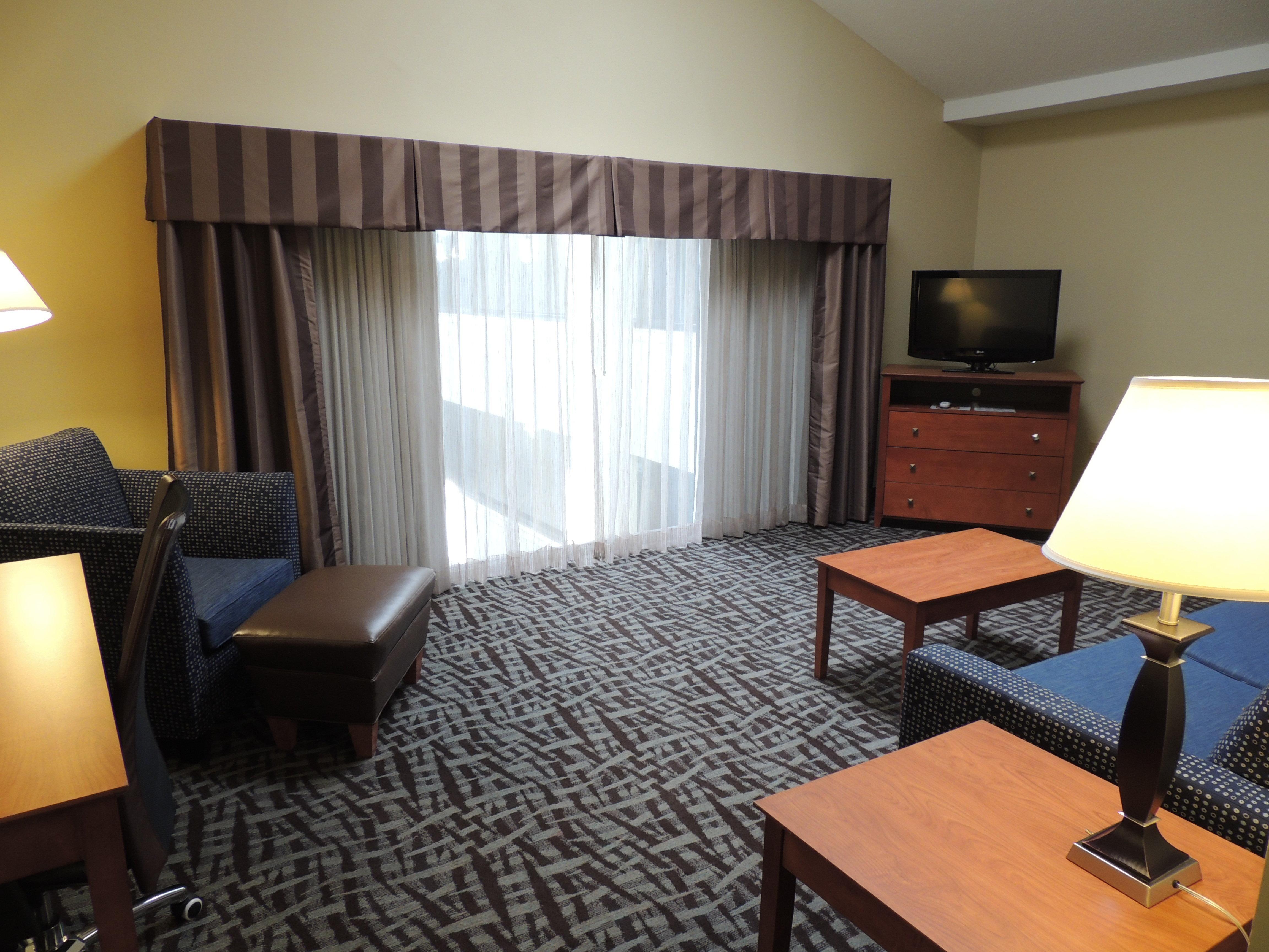 Holiday Inn Express Trussville By Ihg Exterior photo