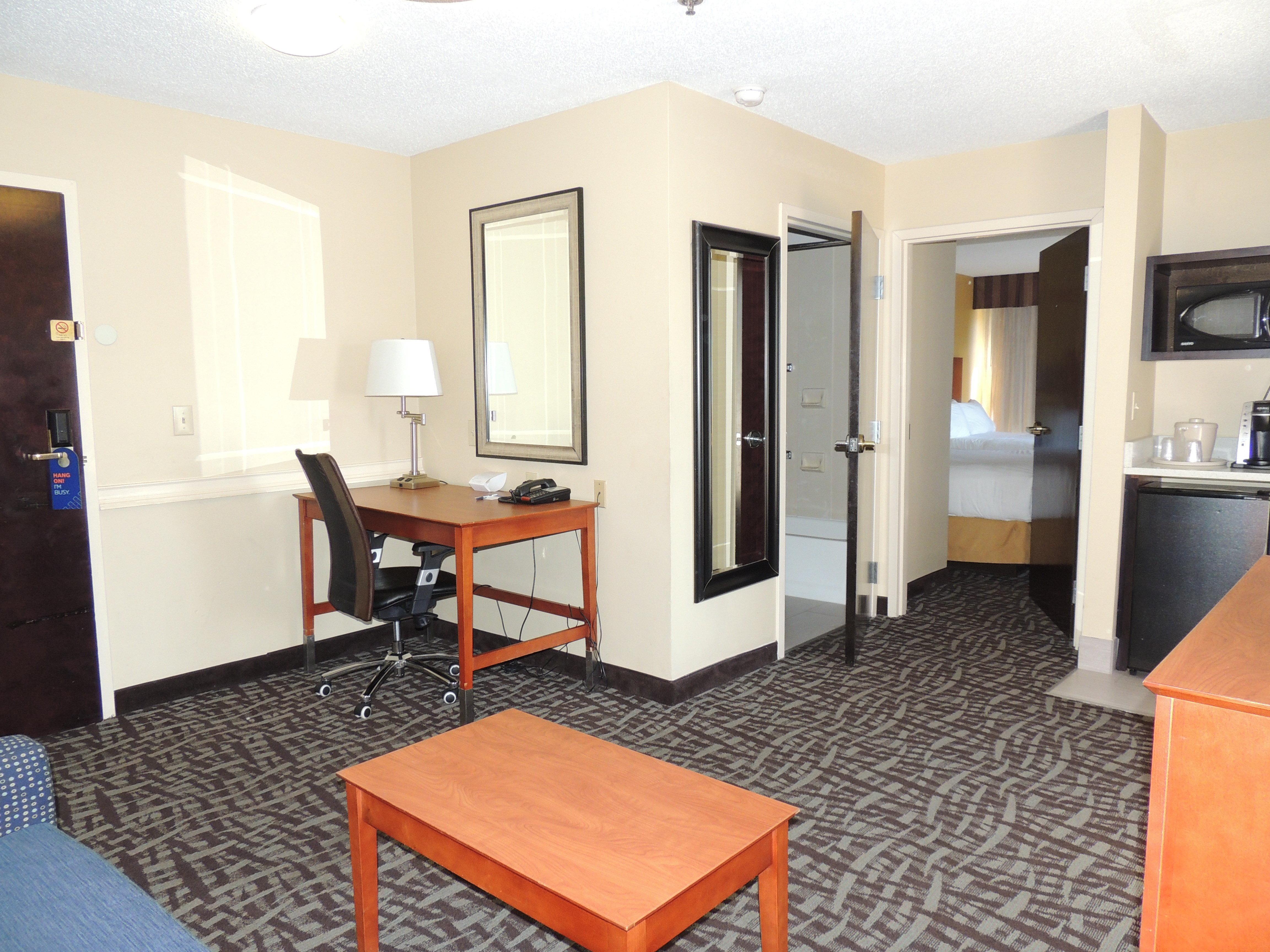 Holiday Inn Express Trussville By Ihg Exterior photo