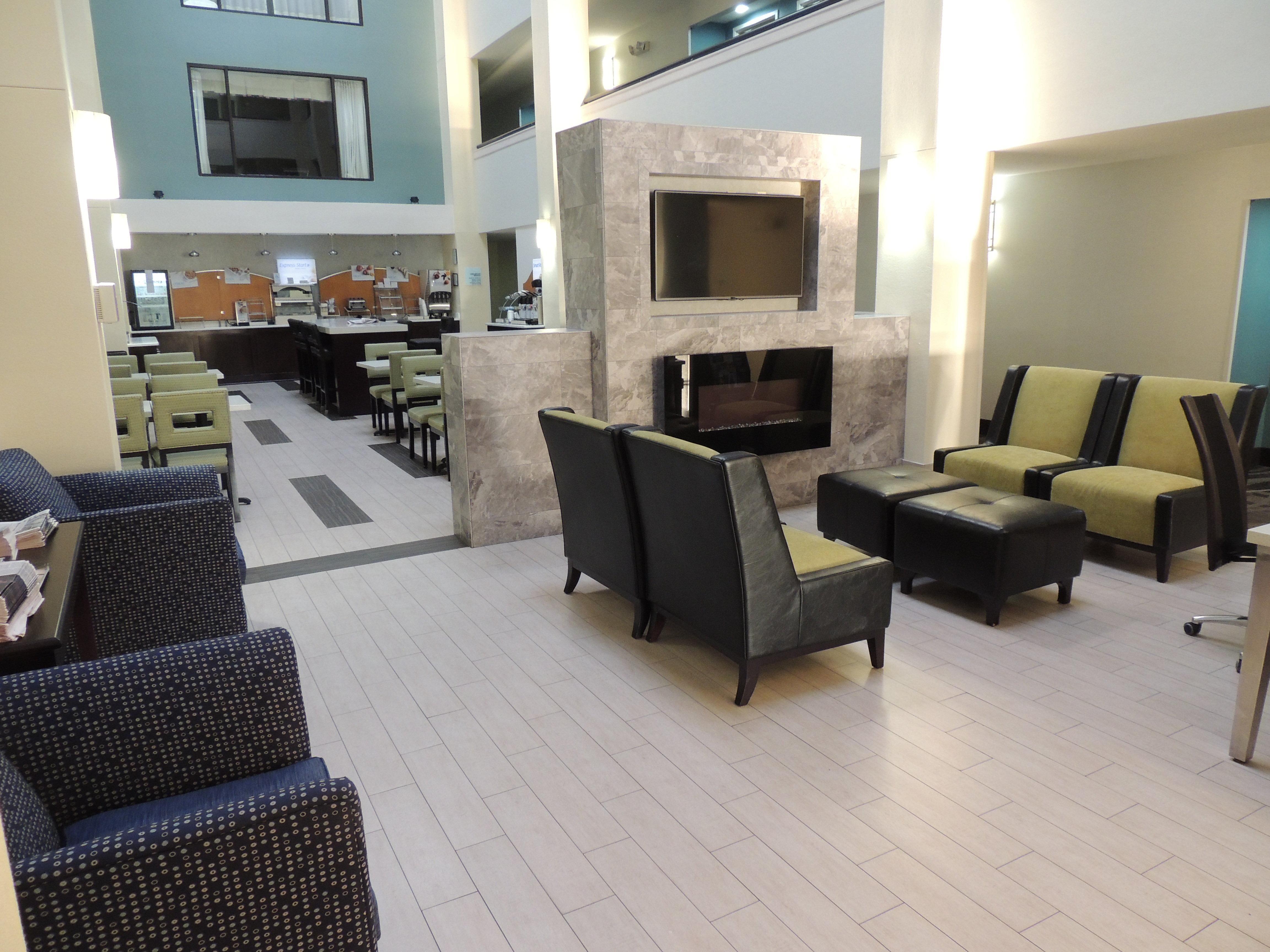 Holiday Inn Express Trussville By Ihg Exterior photo