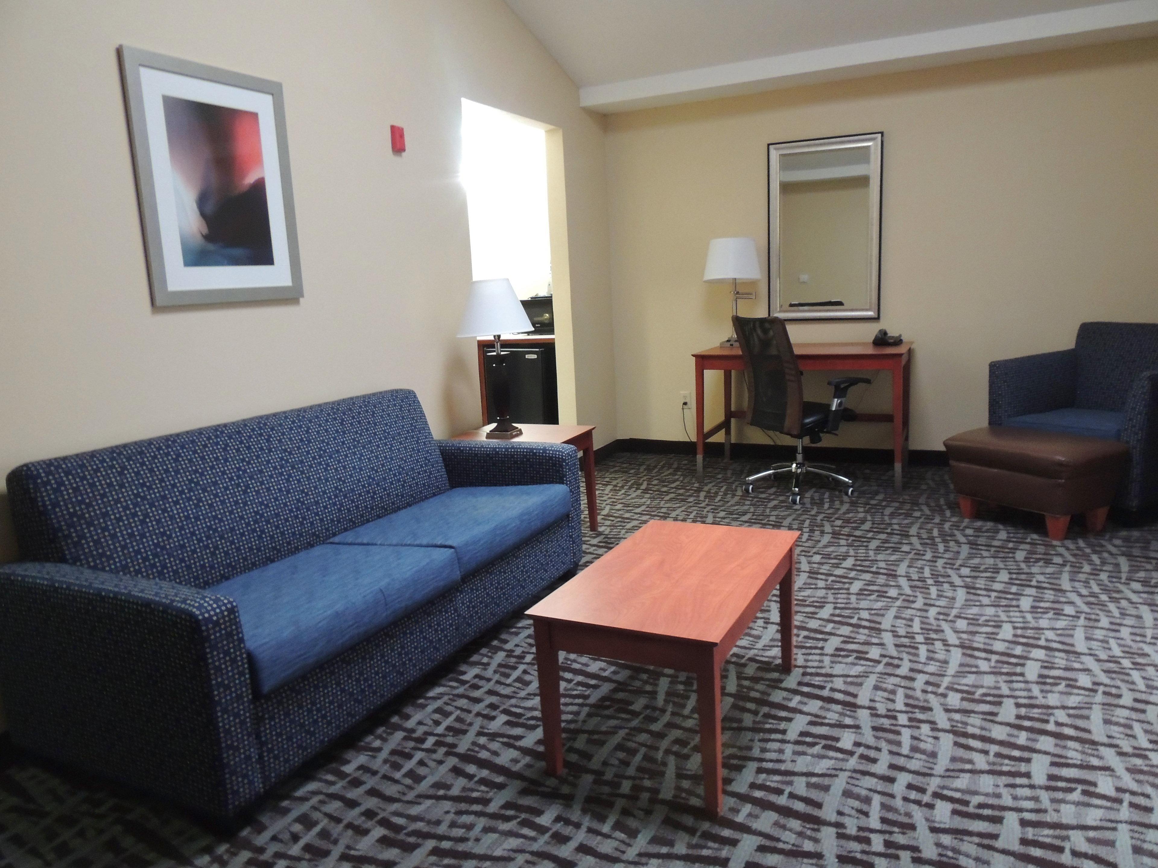 Holiday Inn Express Trussville By Ihg Exterior photo
